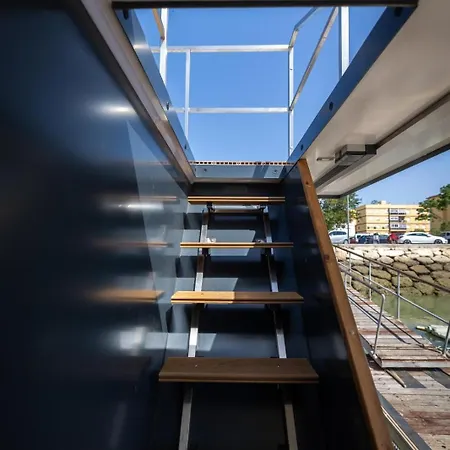 The Boathouse Company - Casa Flotante Experience - Real Club Nautico, El Puerto De Santa Maria Hotel Exterior photo
