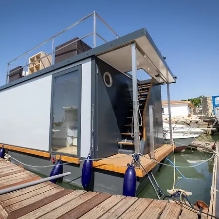 The Boathouse Company - Casa Flotante Experience - Real Club Nautico, El Puerto De Santa Maria Hotel Exterior photo