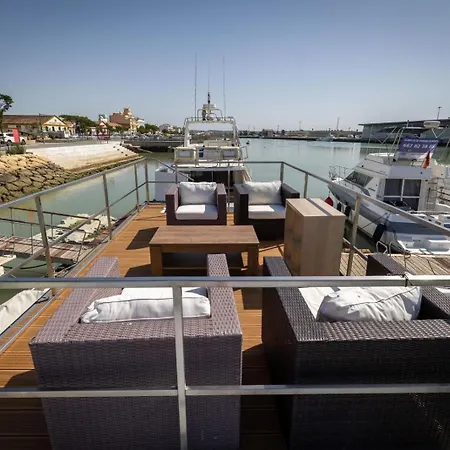 The Boathouse Company - Casa Flotante Experience - Real Club Nautico, El Puerto De Santa Maria Hotel Exterior photo